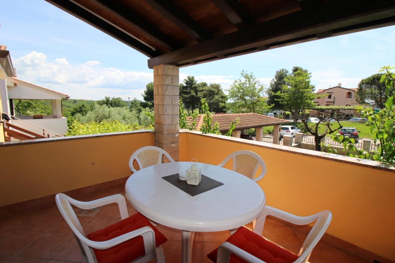 Apartments Tancel Пореч Екстериор снимка